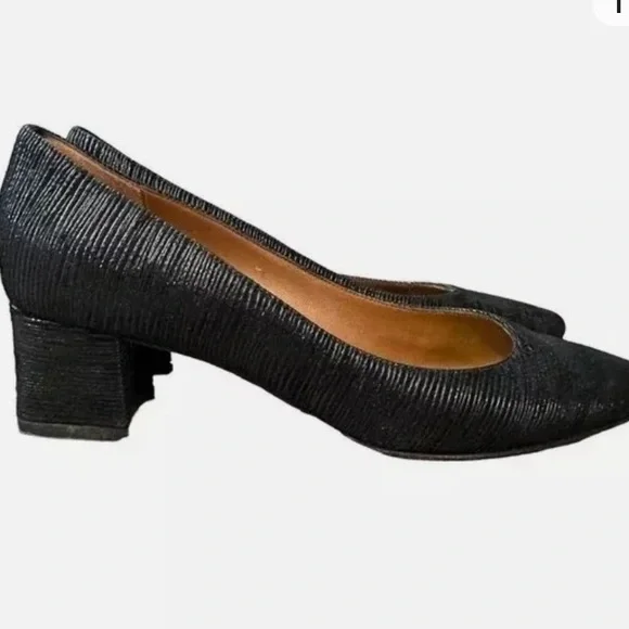 AQUATALIA Pasha Pumps | Textured Black Leather Heels size 9 - Picture 1 of 1